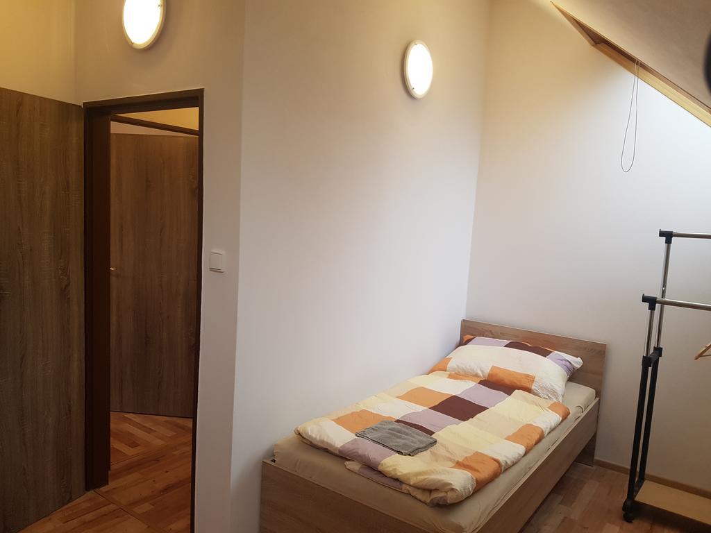 Ubytovani Zizkova Pacov Hotel Екстериор снимка
